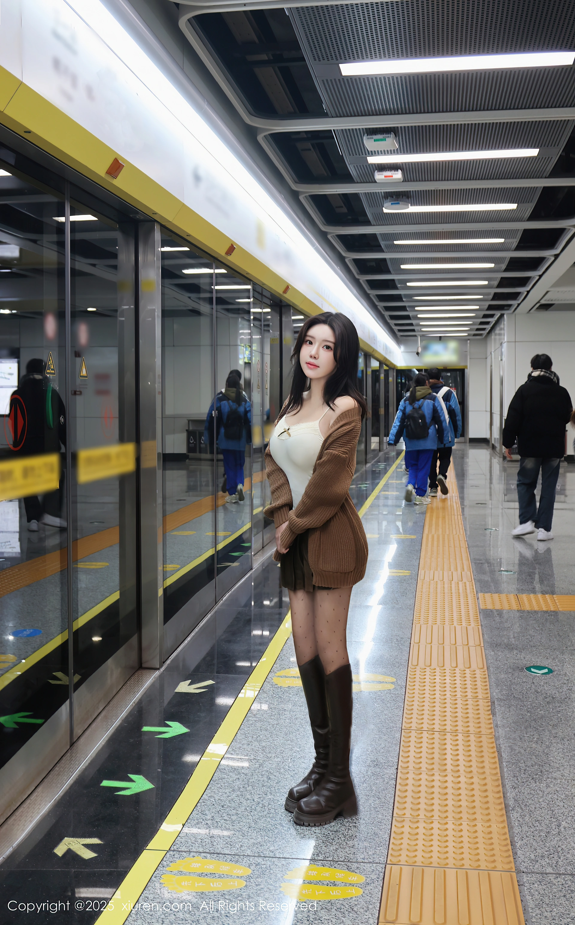 [Xiuren秀人网]2025.01.03 NO.9708 小薯条nienie 2